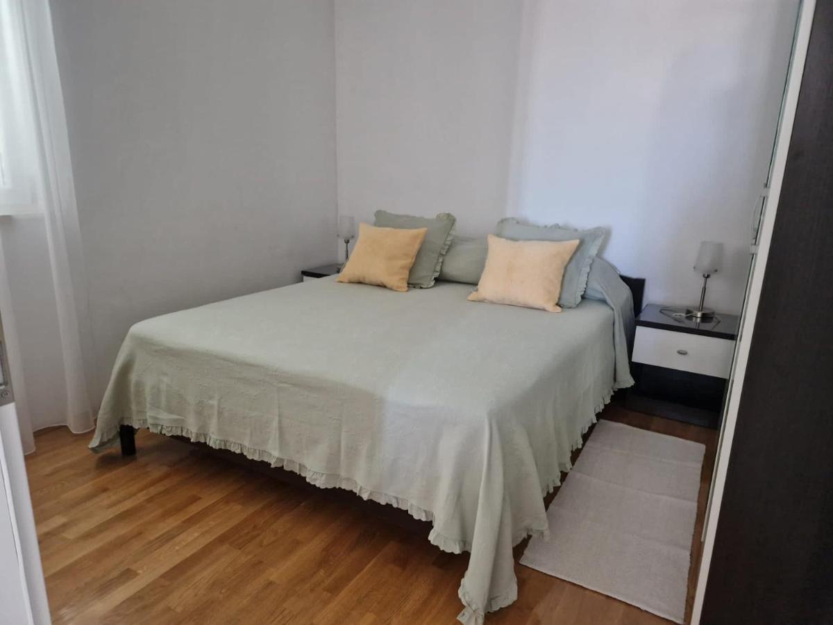 Apartments Sandra روغوزنيكا المظهر الخارجي الصورة