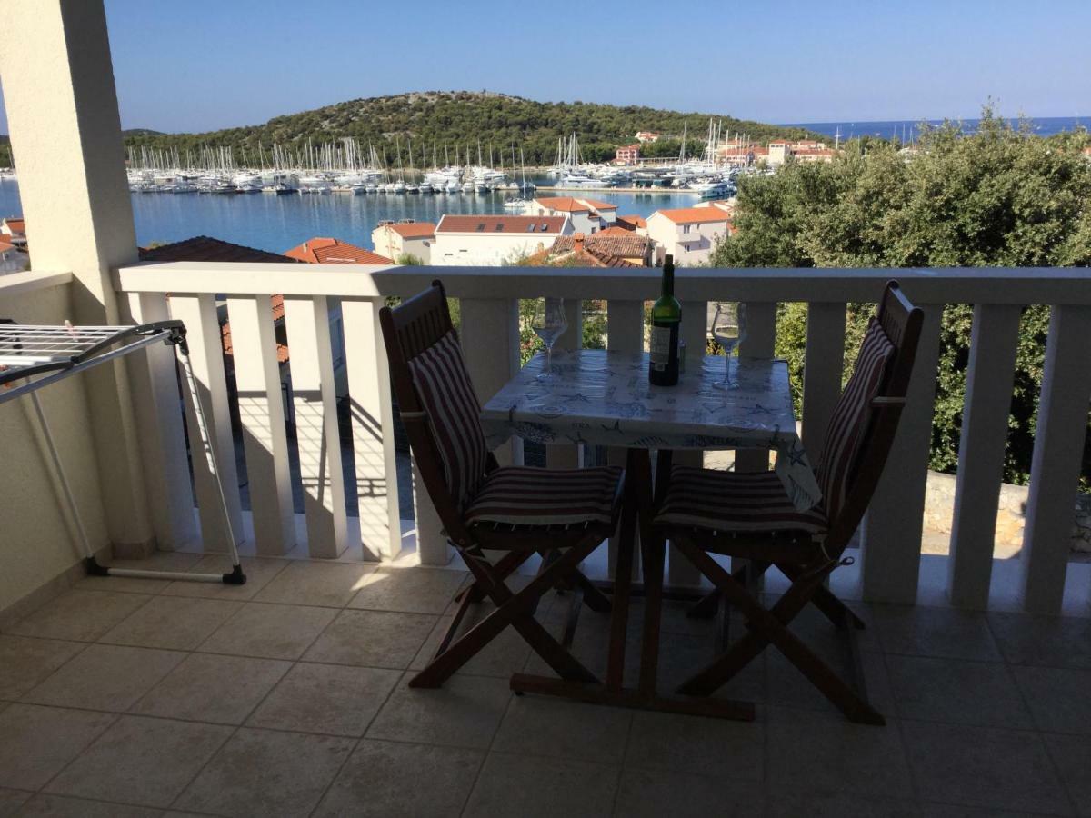 Apartments Sandra روغوزنيكا المظهر الخارجي الصورة